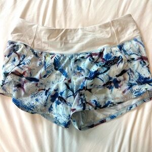Lululemon Women's Blue Patterned Shorts